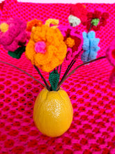Load image into Gallery viewer, Bouquet of flowers UK terms