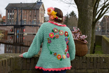 Cargar imagen en el visor de la galería, Crochet cardigan by pollevie nr 1