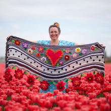 Load image into Gallery viewer, crochet workshop shawl bag by pollevie nr34