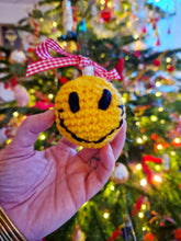 Load image into Gallery viewer, smiley kerstbal / smiley bauble
