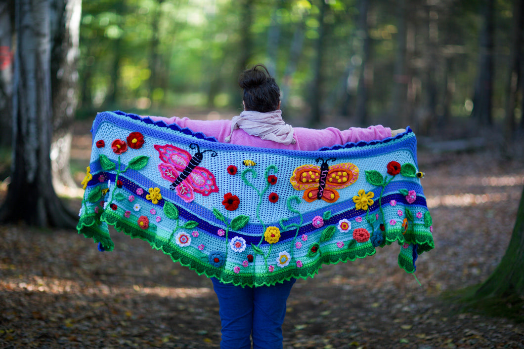 Crochet pattern butterfly shawl By Pollevie (UK terms)