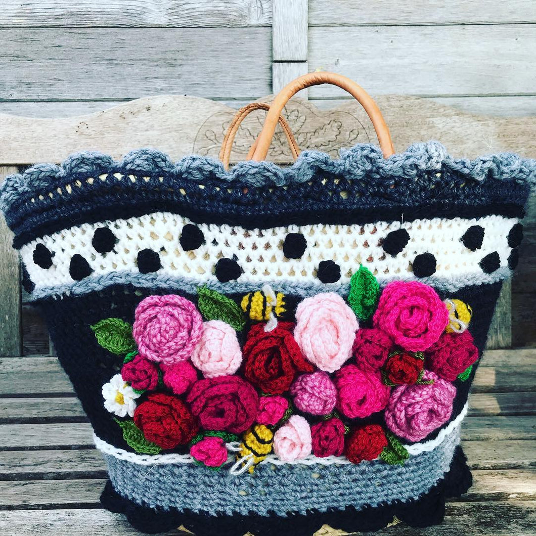 Crochet pattern rosegarden bag by pollevie